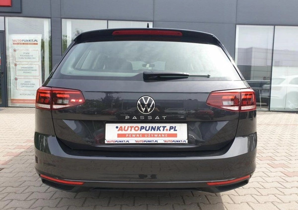 Volkswagen Passat cena 89900 przebieg: 123155, rok produkcji 2021 z Warszawa małe 352